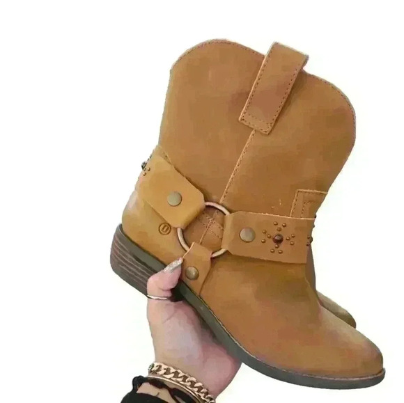 Dingo Women's Tan Silverada Western Cowboy Boots With Harness And Studs 8.5 - Picture 9 of 16